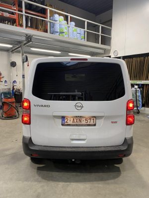 Opel Vivaro Achterruit getint