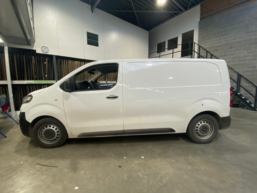 Opel Vivaro Links voor